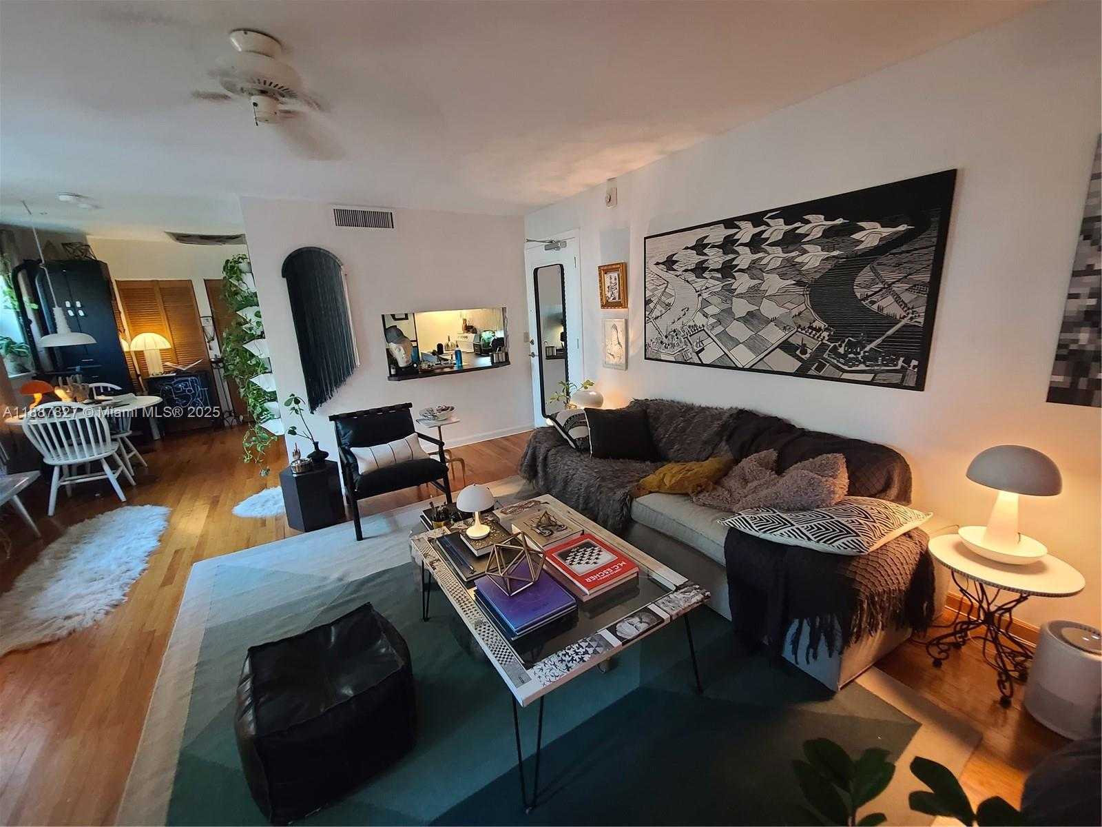 Small Image of 1308 DREXEL AV #206, Miami Beach Number 15