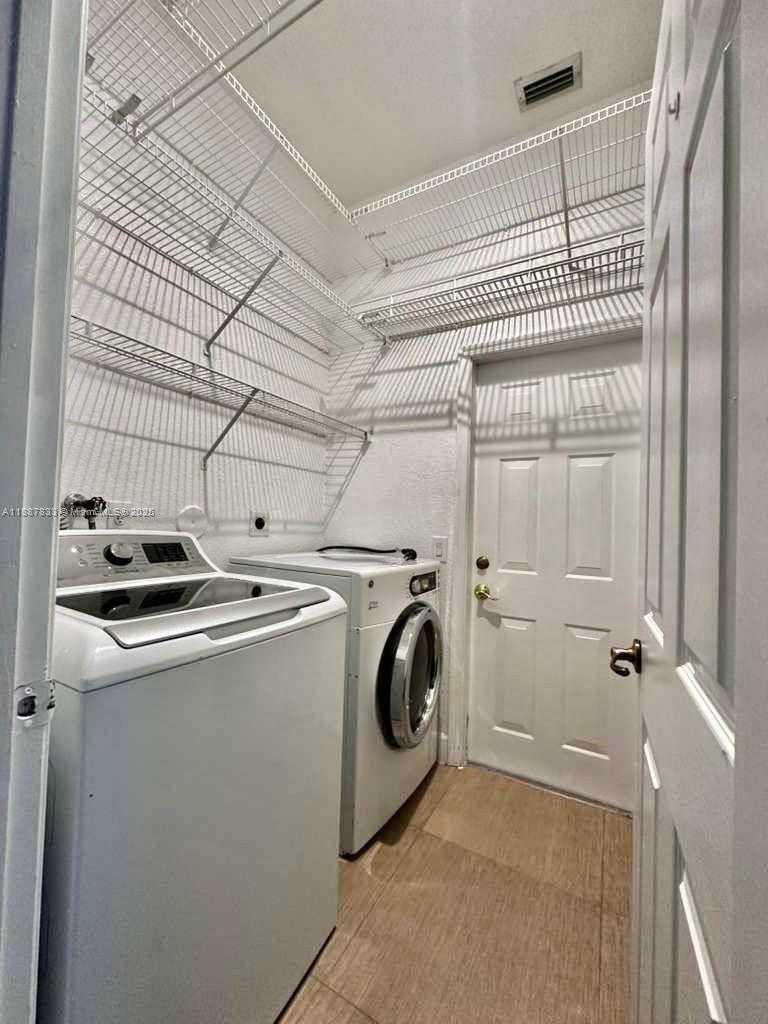 Small Image of 1761 ASPEN LN, Weston Number 11