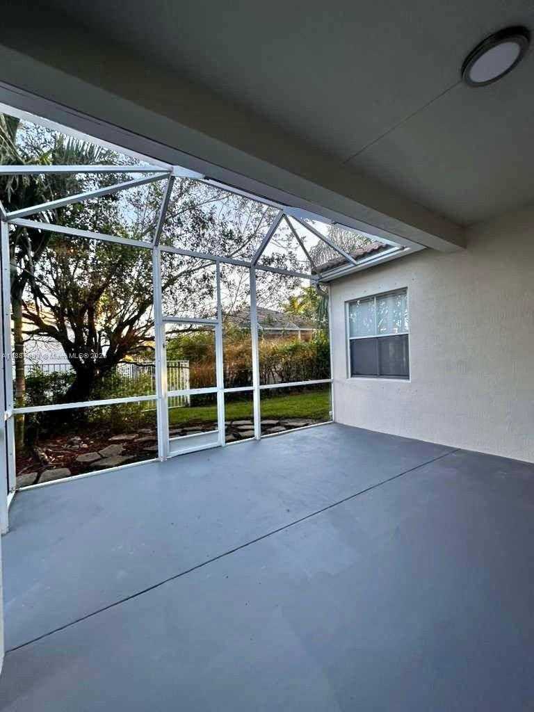 Small Image of 1761 ASPEN LN, Weston Number 22