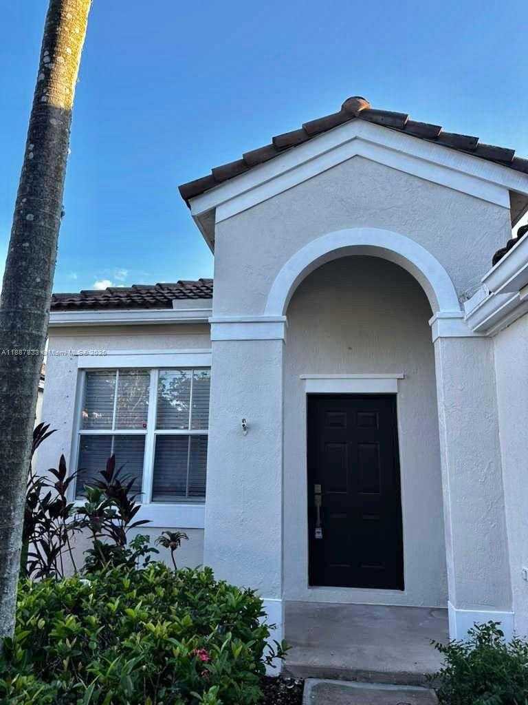 Small Image of 1761 ASPEN LN, Weston Number 4