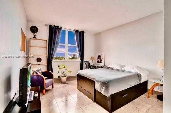 Small Image of 2030 SOUTH DOUGLAS RD #816, Coral Gables Number 14