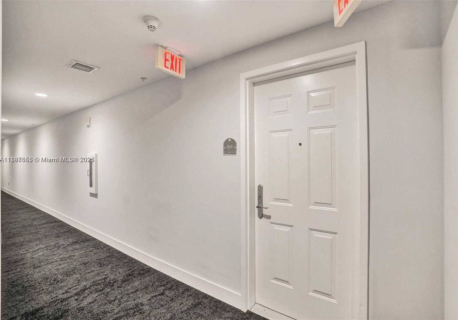 Small Image of 2030 SOUTH DOUGLAS RD #816, Coral Gables Number 21
