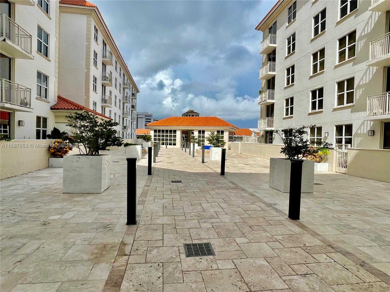 Small Image of 2030 SOUTH DOUGLAS RD #816, Coral Gables Number 23