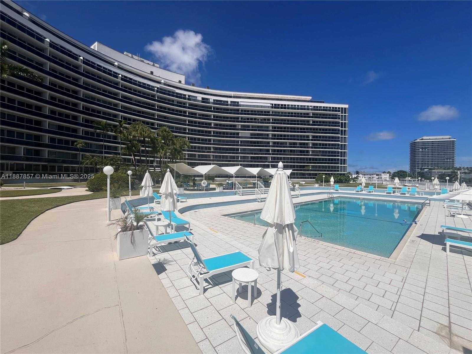 Small Image of 900 BAY DR #207, Miami Beach Number 11