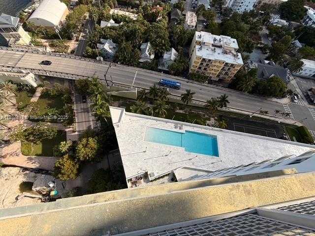Small Image of 10 SOUTH WEST SOUTH RIVER DR #PHI03, Miami Number 20
