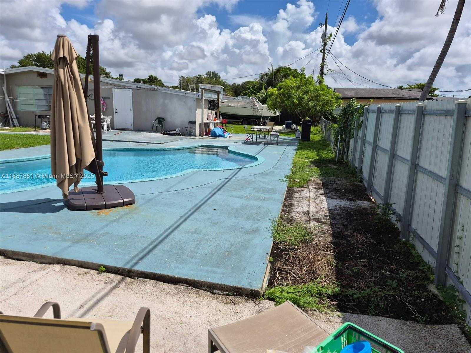 Small Image of 14500 SOUTH WEST 289TH ST, Homestead Number 13