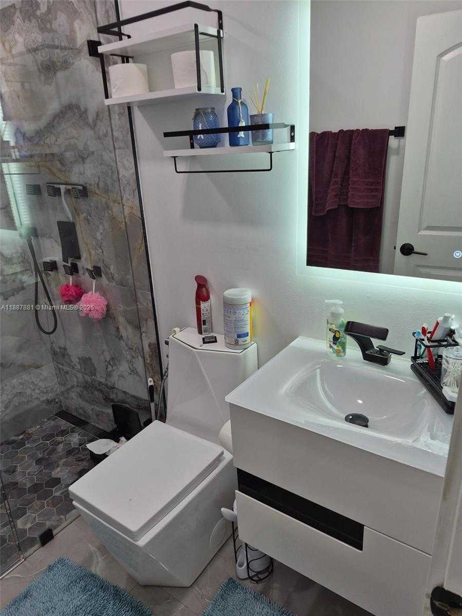 Small Image of 14500 SOUTH WEST 289TH ST, Homestead Number 9