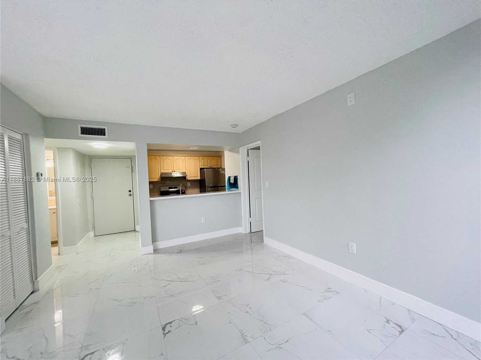 Small Image of 7125 NORTH WEST 186TH ST #B408, Hialeah Number 4