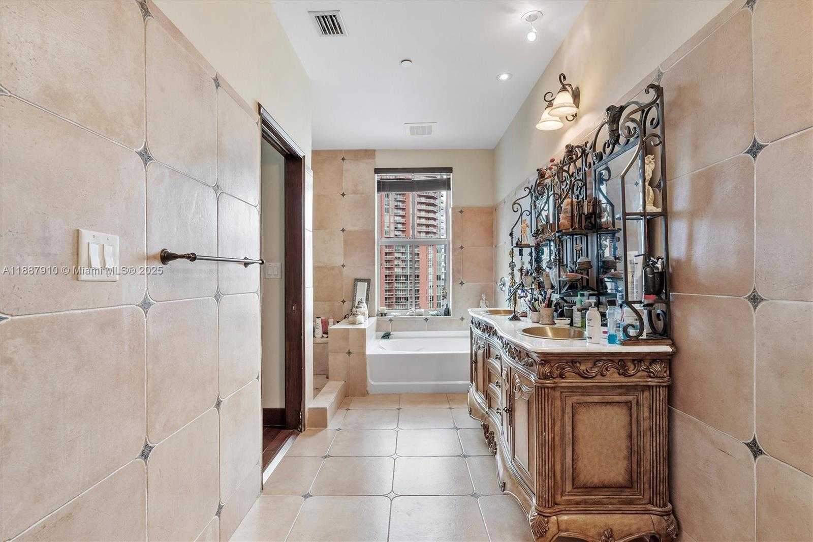 Small Image of 3340 NORTH EAST 190TH ST #1808, Aventura Number 7