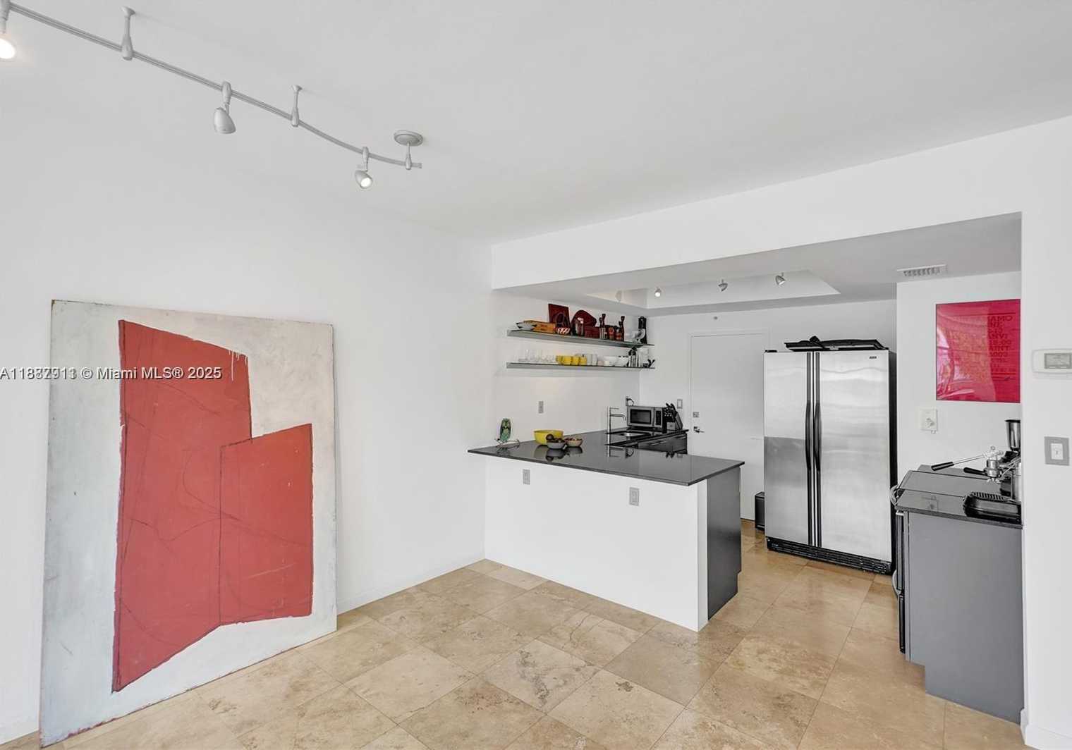 Small Image of 20 ISLAND AVE #211, Miami Beach Number 4