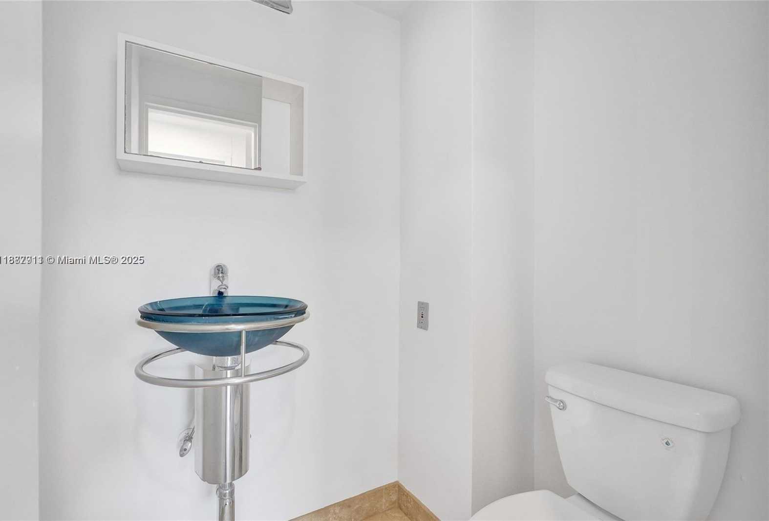 Small Image of 20 ISLAND AVE #211, Miami Beach Number 8