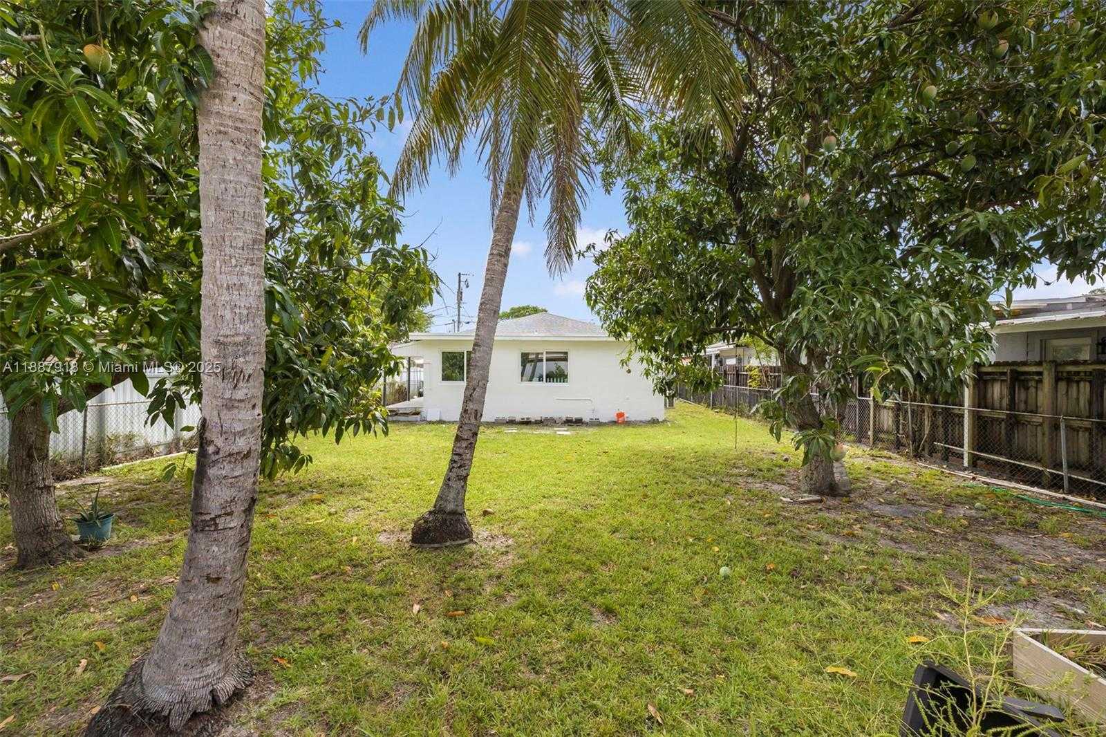 Small Image of 1232 NORTH WEST 32ND PL #1, Miami Number 26