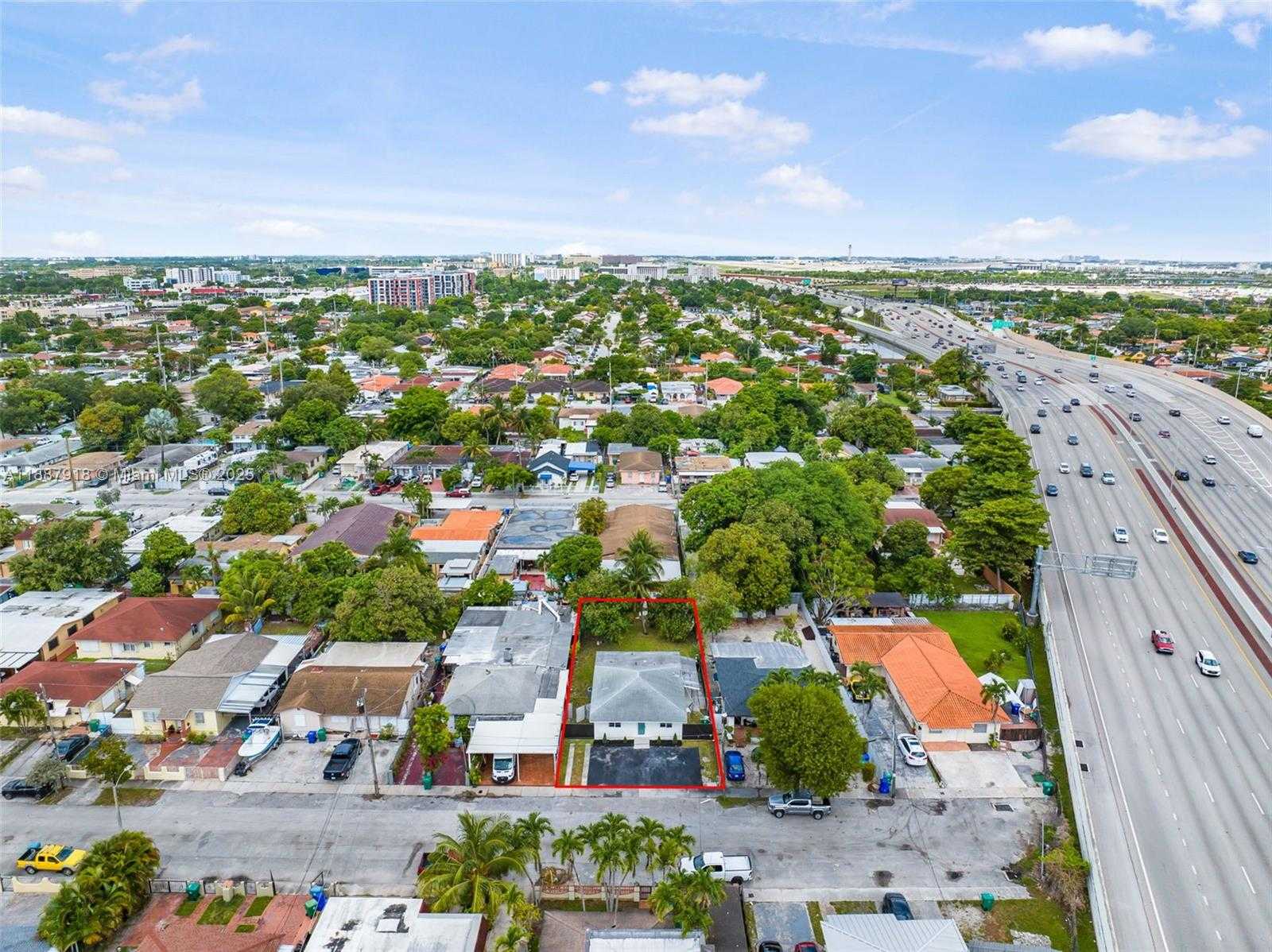 Small Image of 1232 NORTH WEST 32ND PL #1, Miami Number 33