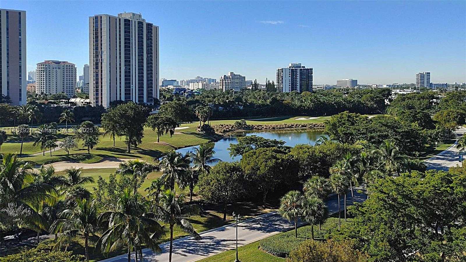 Small Image of 3301 NORTH COUNTRY CLUB DR #502, Aventura Number 2