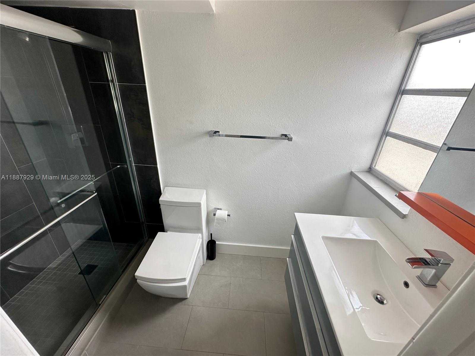 Small Image of 900 NORTH EAST 12TH AVE #501, Hallandale Beach Number 13