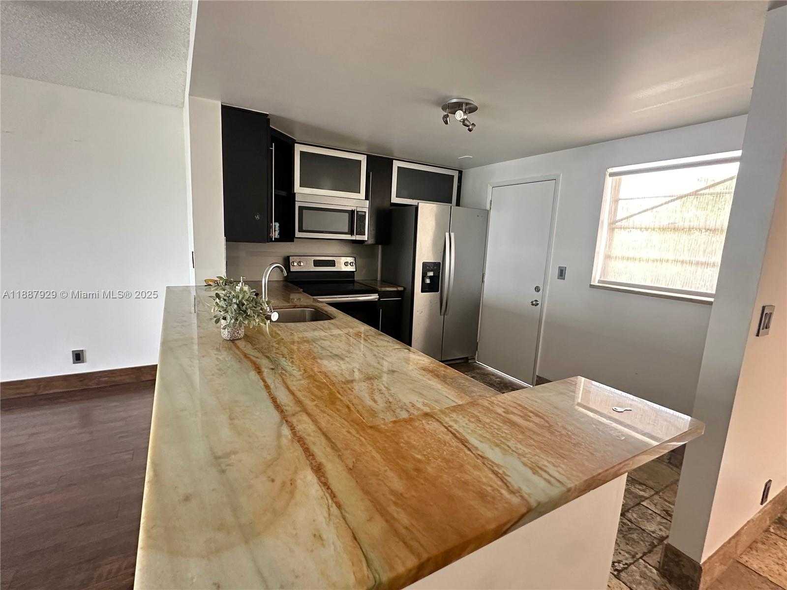 Small Image of 900 NORTH EAST 12TH AVE #501, Hallandale Beach Number 3