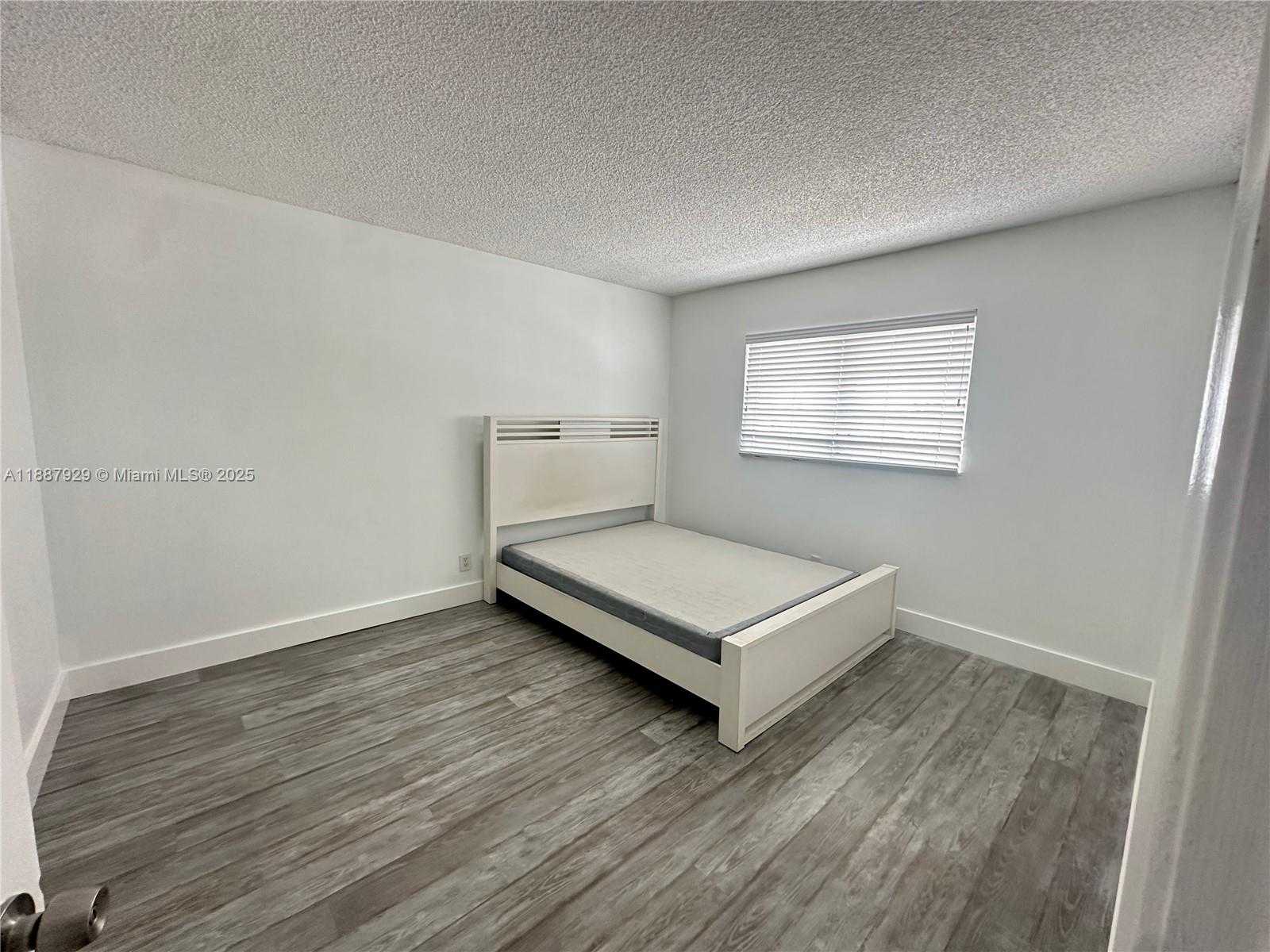 Small Image of 900 NORTH EAST 12TH AVE #501, Hallandale Beach Number 8