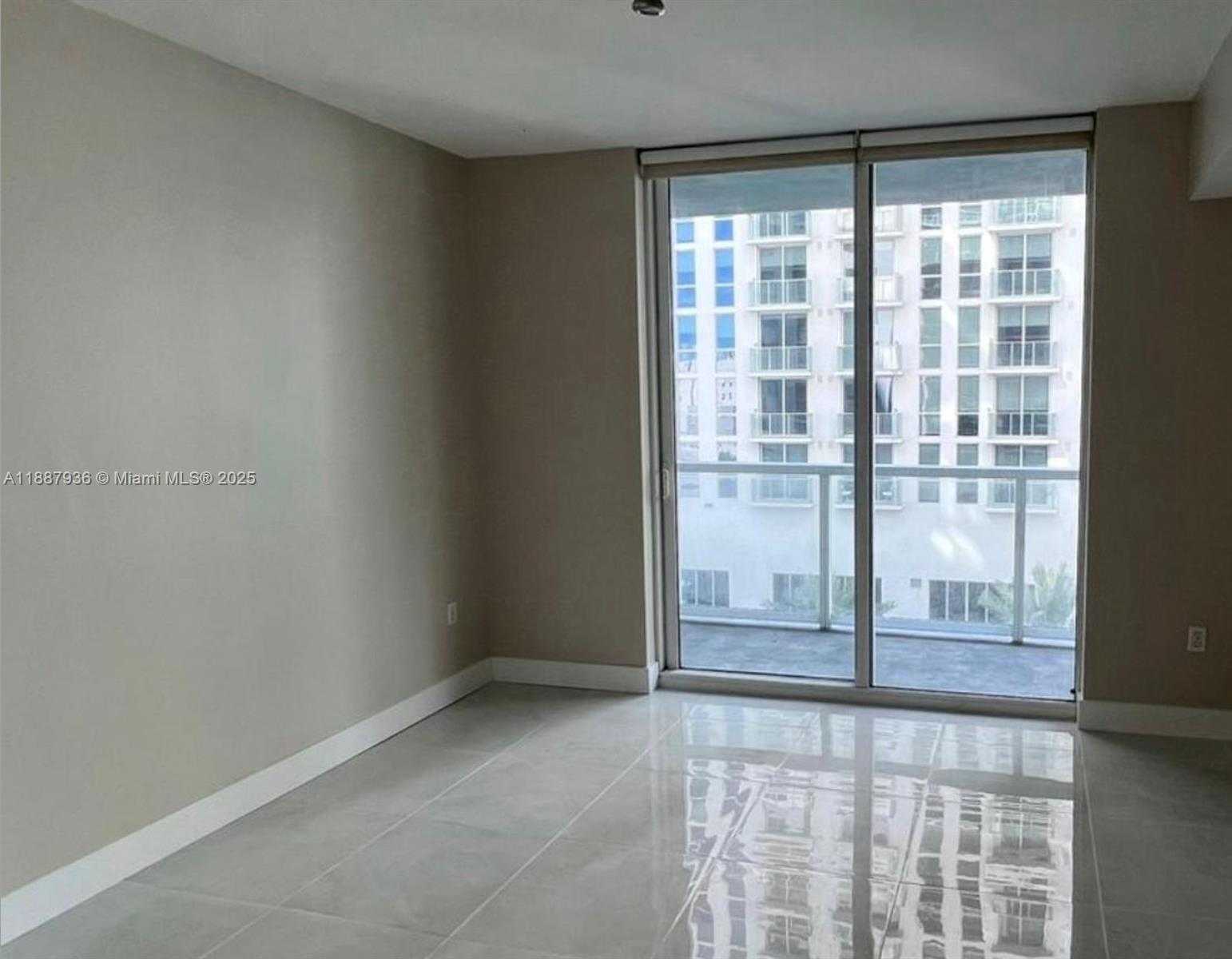 Small Image of 253 NORTH EAST 2ND ST #1504, Miami Number 2