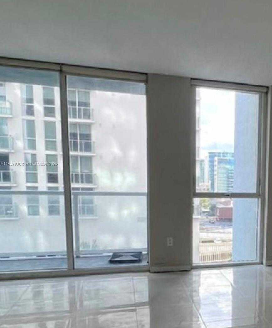 Small Image of 253 NORTH EAST 2ND ST #1504, Miami Number 3