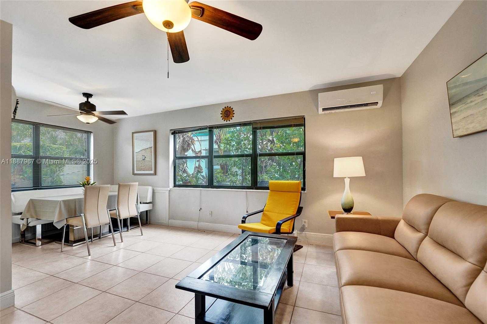 Small Image of 343 PALM ST #3, Hollywood Number 26