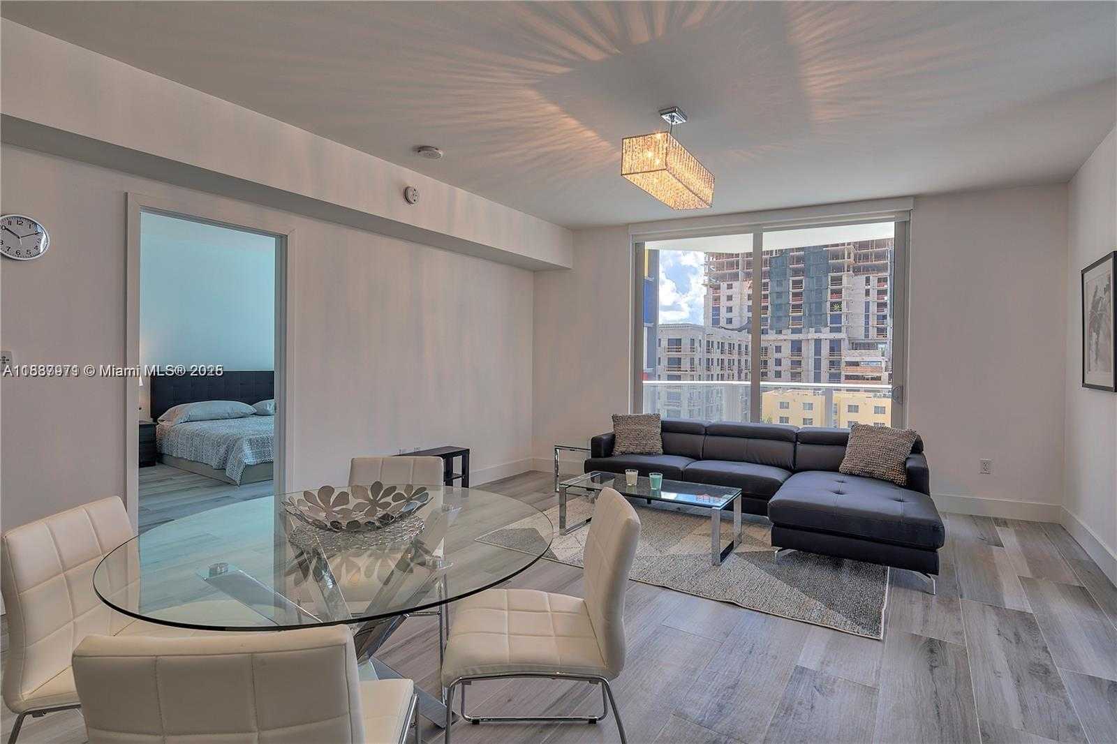 Small Image of 1010 SOUTH WEST 2ND AVE #609, Miami Number 2