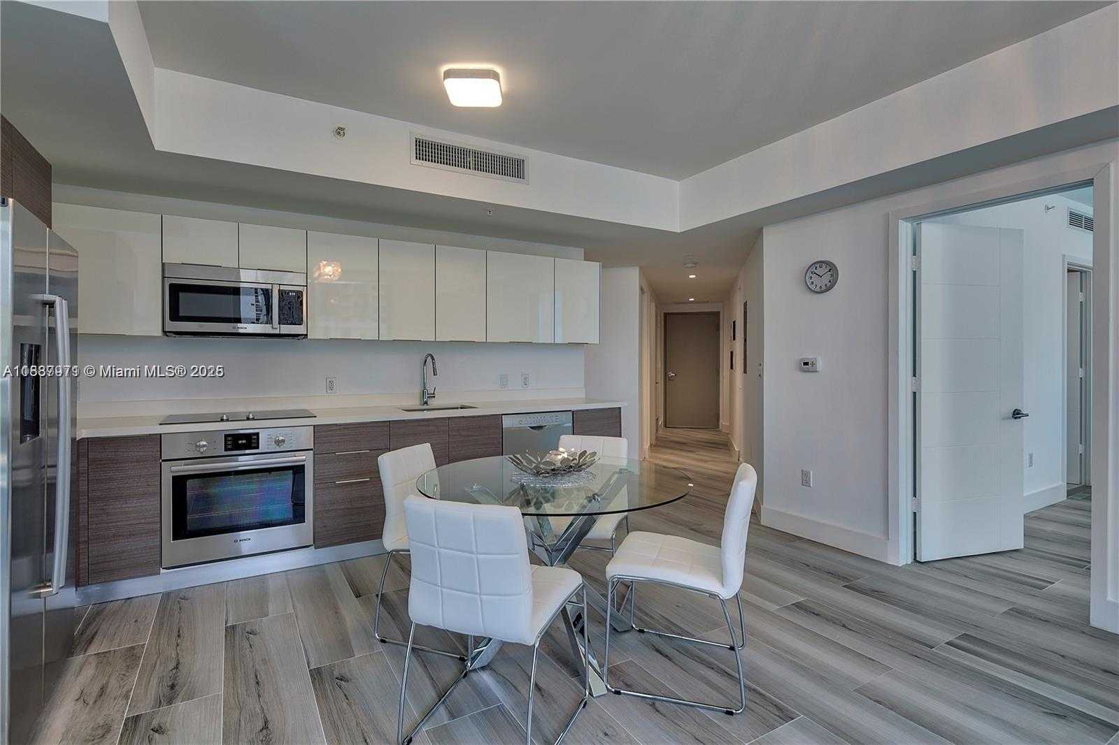 Small Image of 1010 SOUTH WEST 2ND AVE #609, Miami Number 5