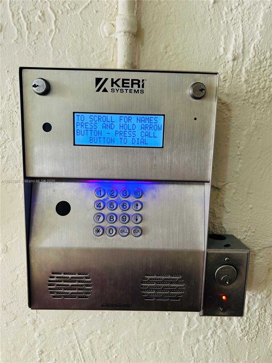 Small Image of 17021 NORTH BAY RD #219, Sunny Isles Beach Number 39