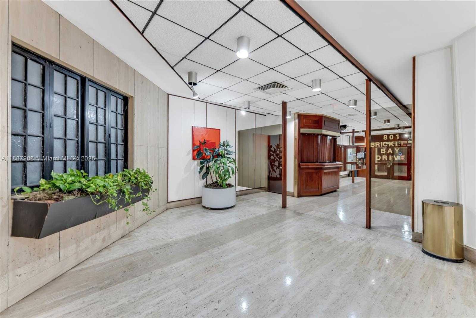 Small Image of 801 BRICKELL BAY DR #2066, Miami Number 7