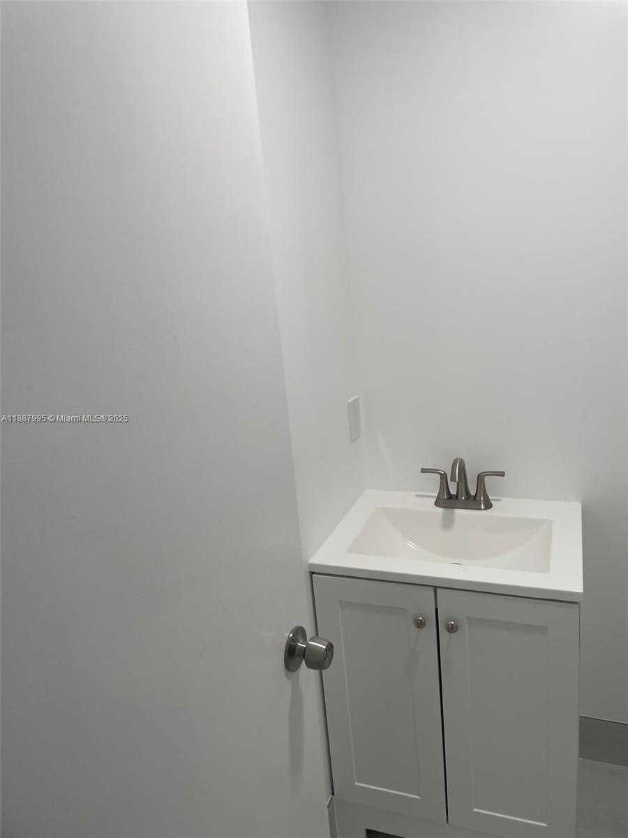 Small Image of 6275 SOUTH WEST 130TH AVE #803, Miami Number 15