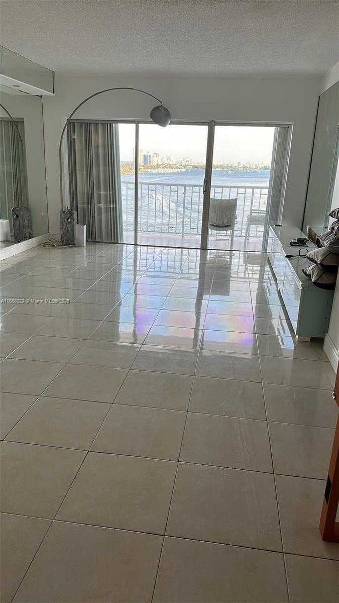 Small Image of 500 BAYVIEW DR #1230, Sunny Isles Beach Number 7