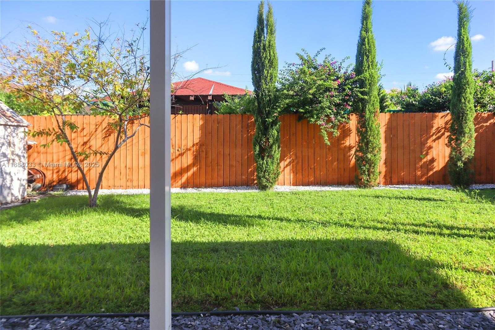 Small Image of 13901 SOUTH WEST 161ST TER, Miami Number 15