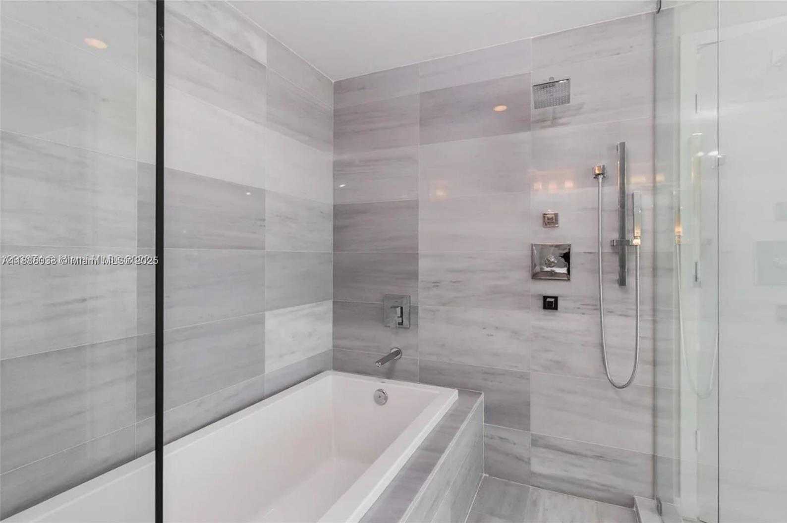 Small Image of 1201 20TH ST #312, Miami Beach Number 15
