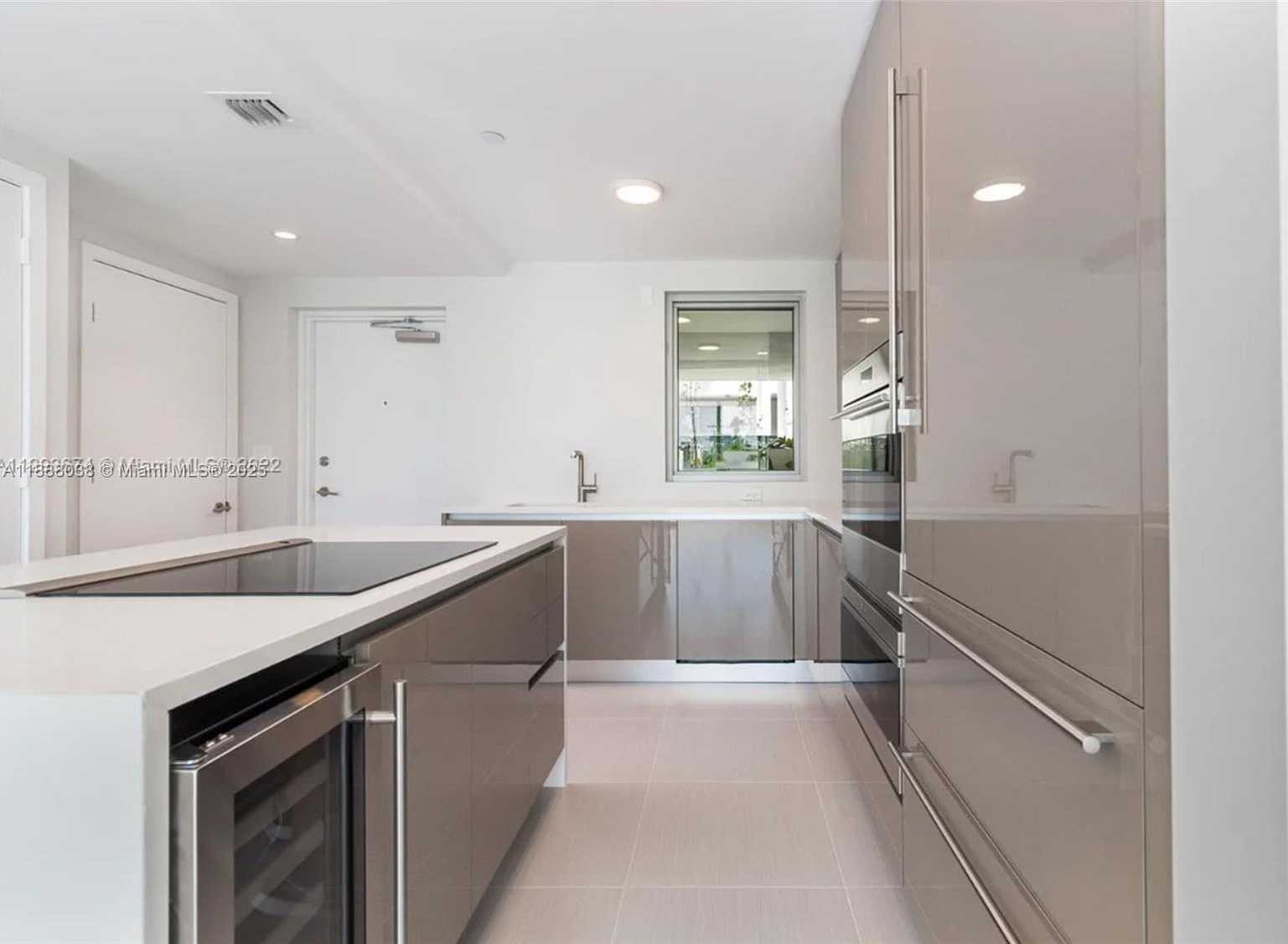 Small Image of 1201 20TH ST #312, Miami Beach Number 7