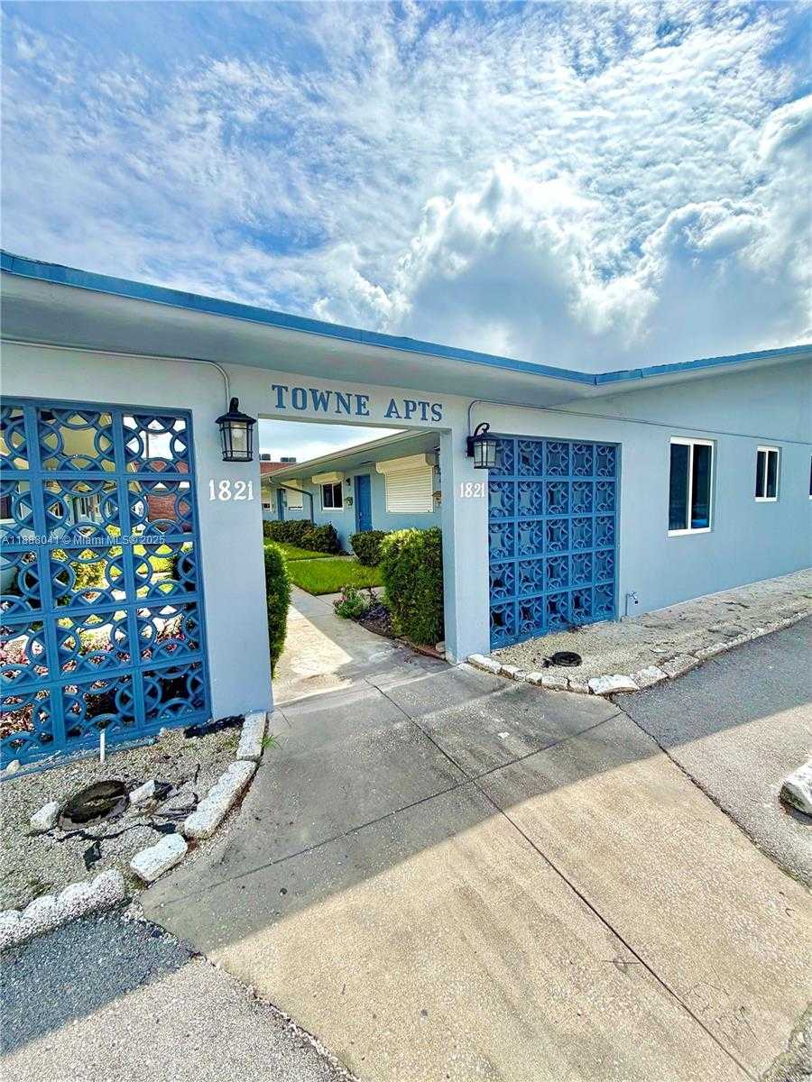 Small Image of 1821 NORTH 17TH CT #27, Hollywood Number 1