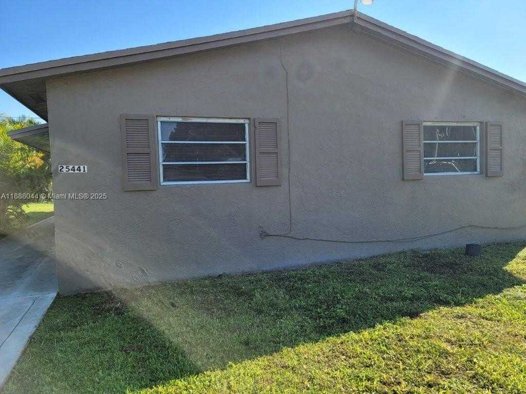 Small Image of 25443 SOUTH WEST 107 CT, Homestead Number 12