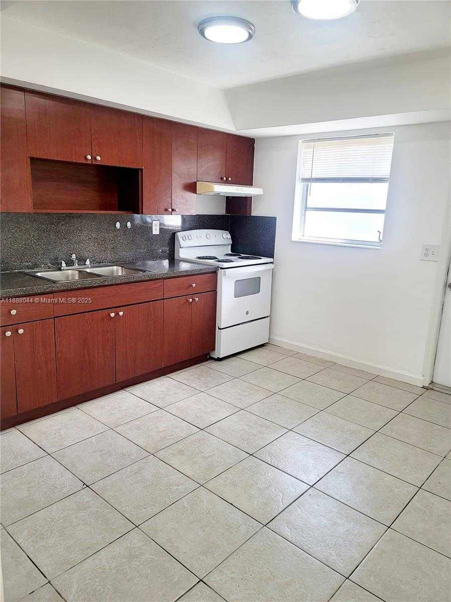 Small Image of 25443 SOUTH WEST 107 CT, Homestead Number 3