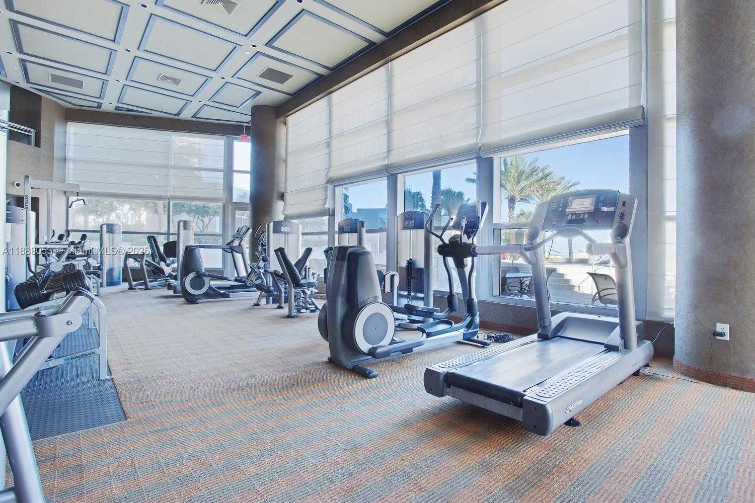 Small Image of 3101 SOUTH OCEAN DR #1904, Hollywood Number 8