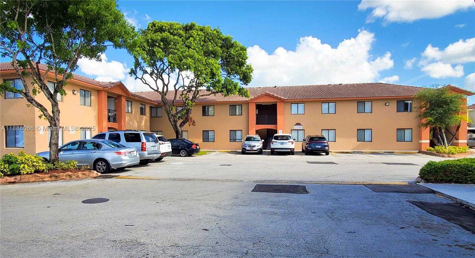 Small Image of 7259 WEST 24TH AVE #209, Hialeah Number 6