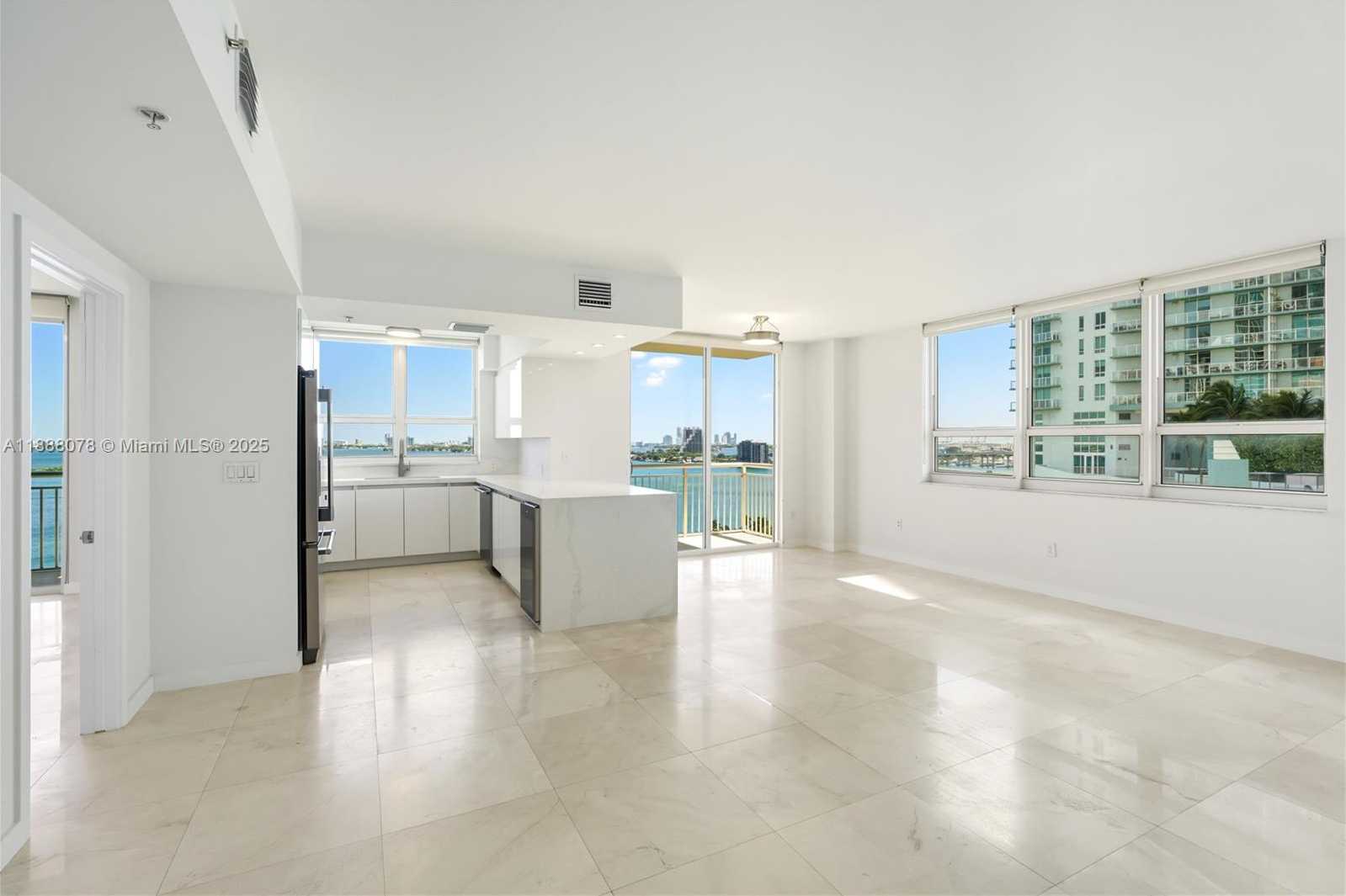 Small Image of 2000 NORTH BAYSHORE DR #1410, Miami Number 3