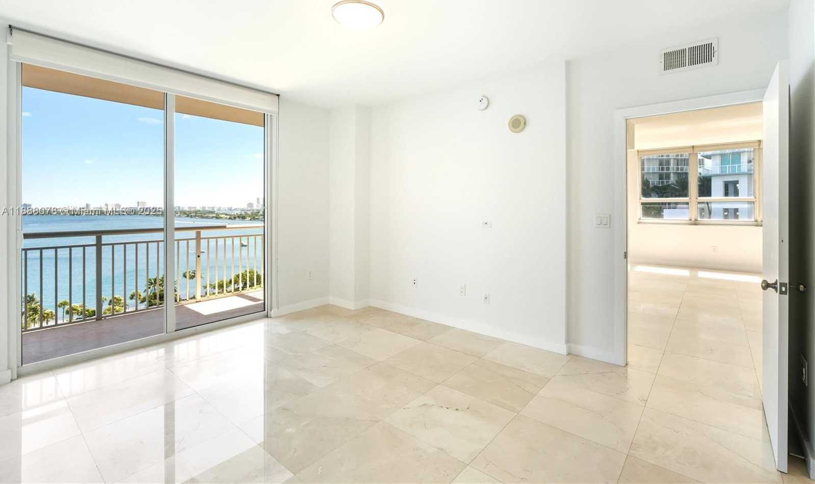 Small Image of 2000 NORTH BAYSHORE DR #1410, Miami Number 6