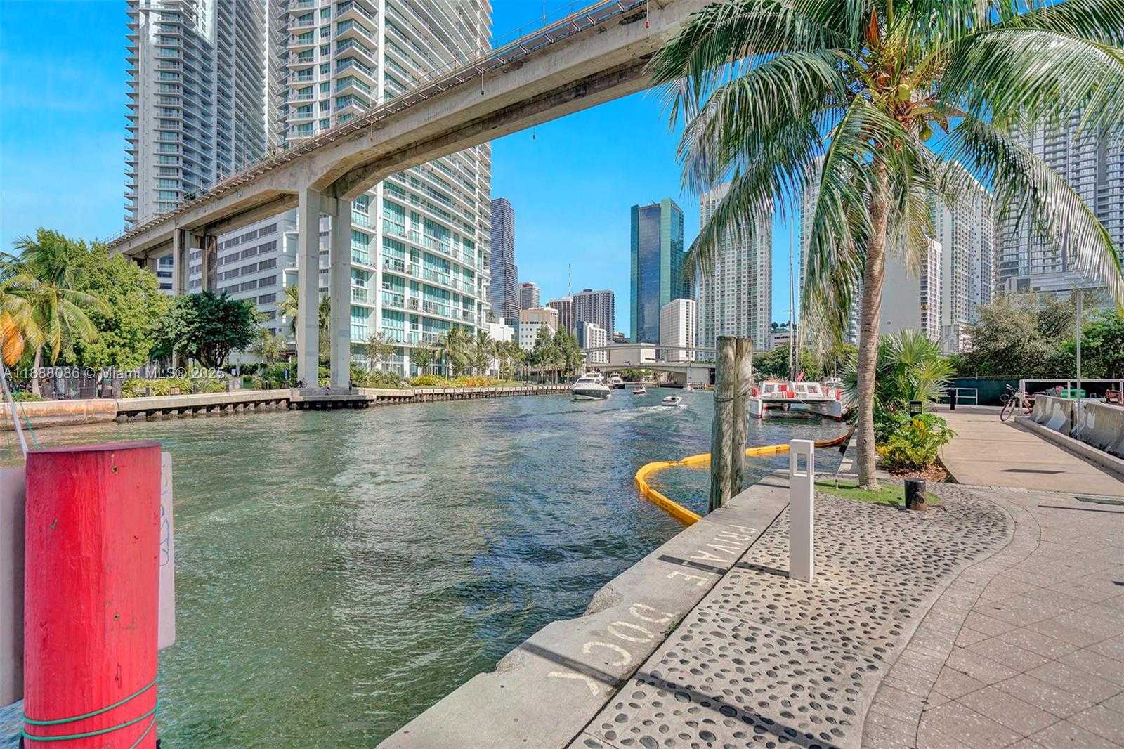 Small Image of 690 SOUTH WEST 1ST CT #1828, Miami Number 28