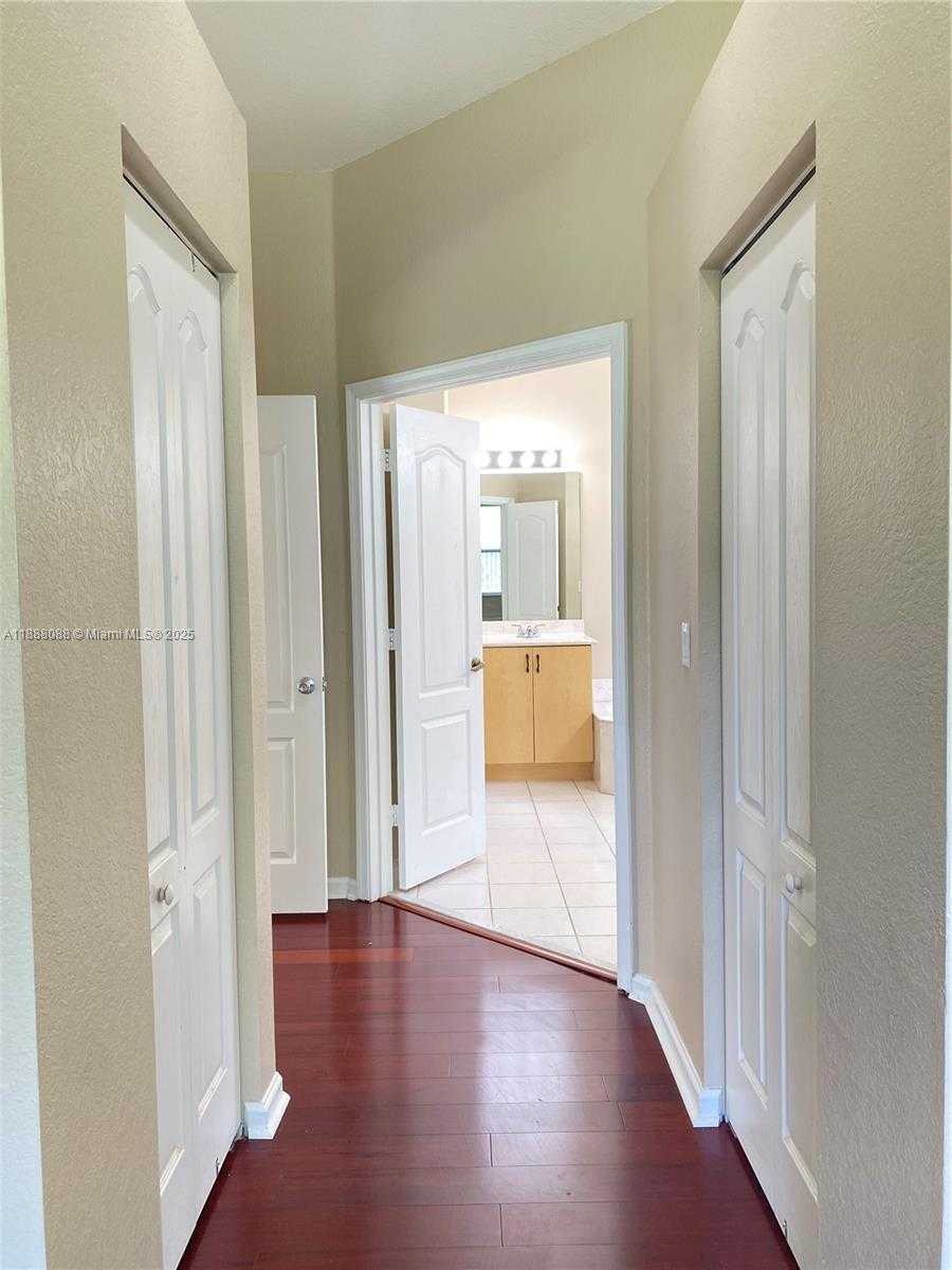 Small Image of 2247 PORTOFINO AVE, Homestead Number 11