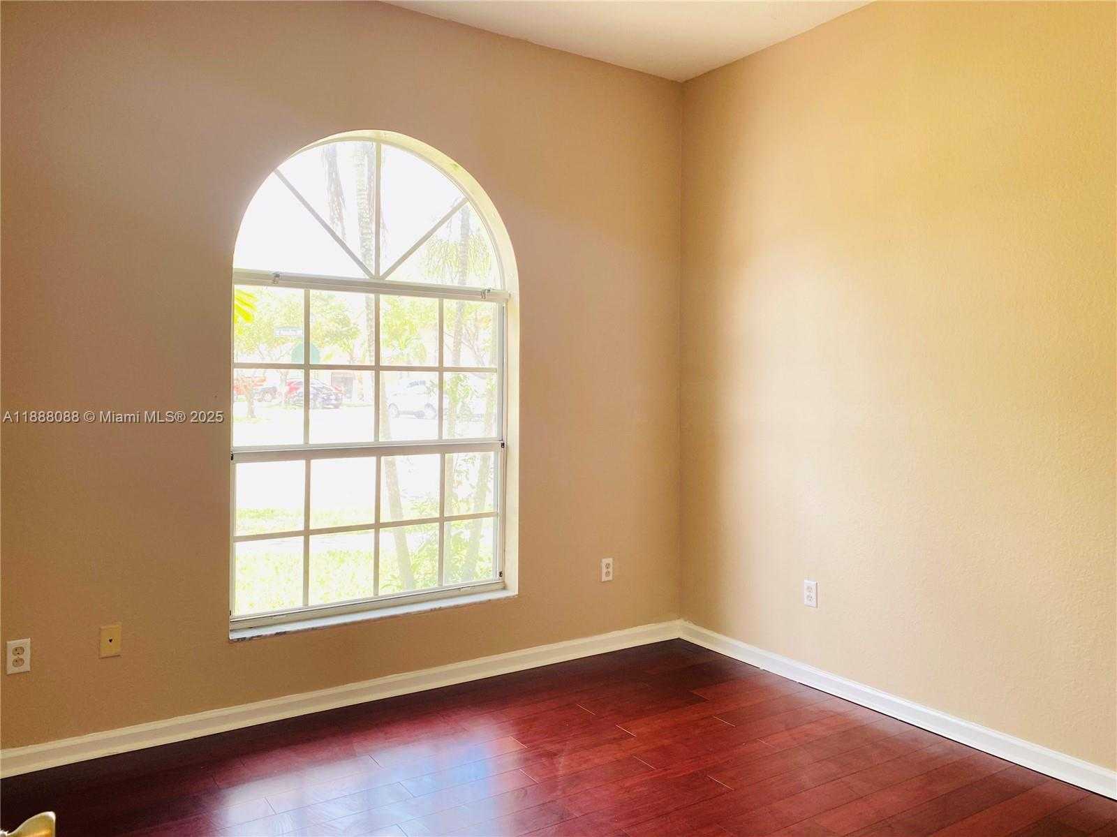 Small Image of 2247 PORTOFINO AVE, Homestead Number 14