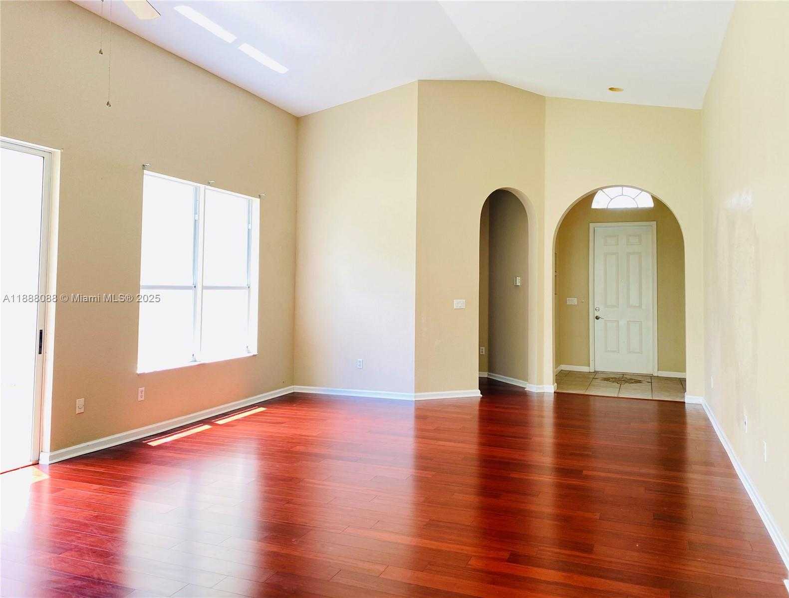 Small Image of 2247 PORTOFINO AVE, Homestead Number 5