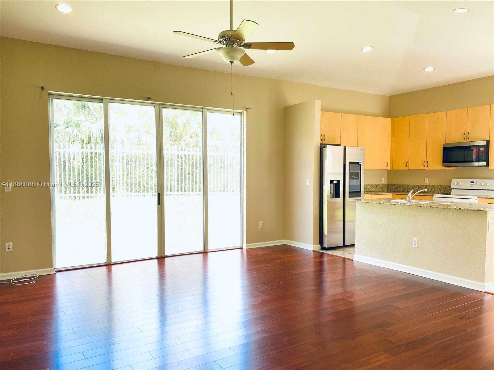 Small Image of 2247 PORTOFINO AVE, Homestead Number 6
