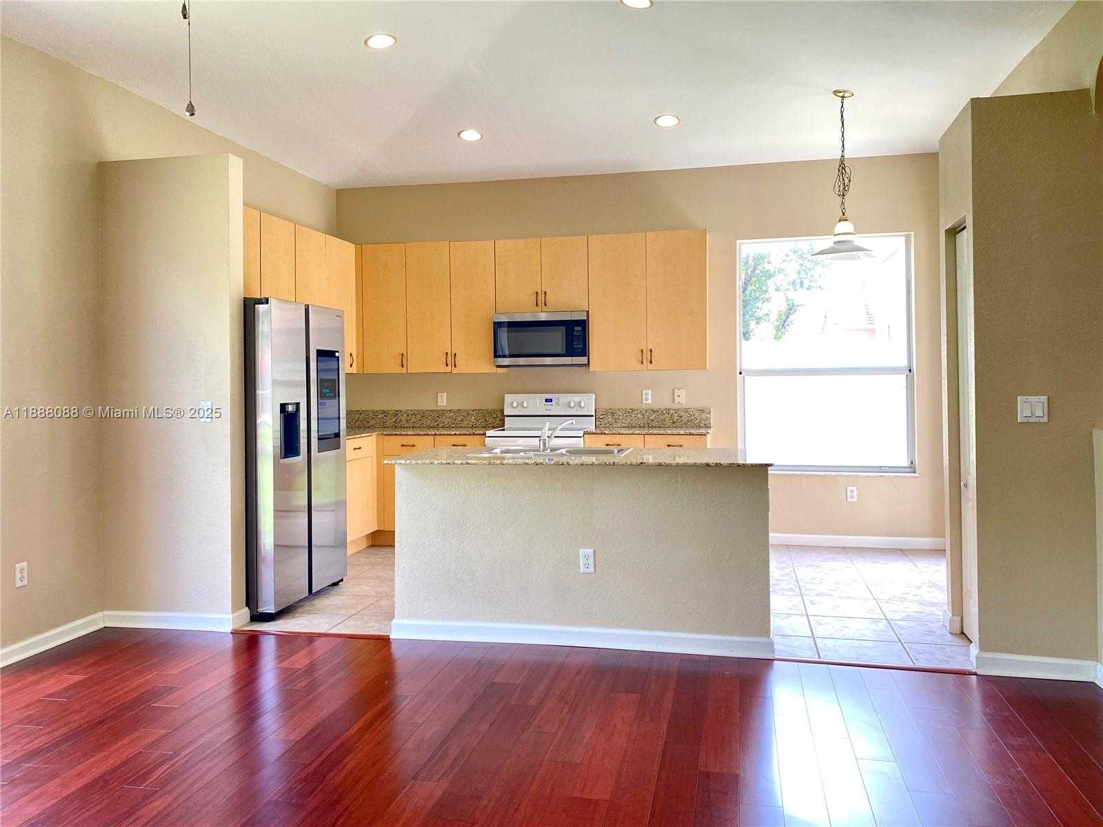Small Image of 2247 PORTOFINO AVE, Homestead Number 7