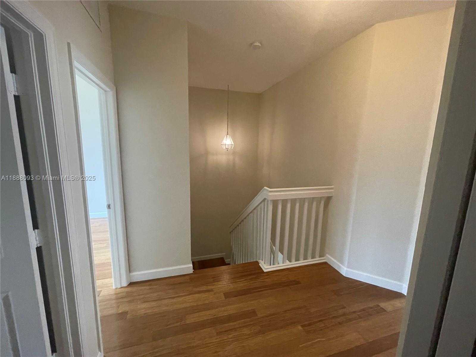 Small Image of 12951 SOUTH WEST 133RD ST, Miami Number 10