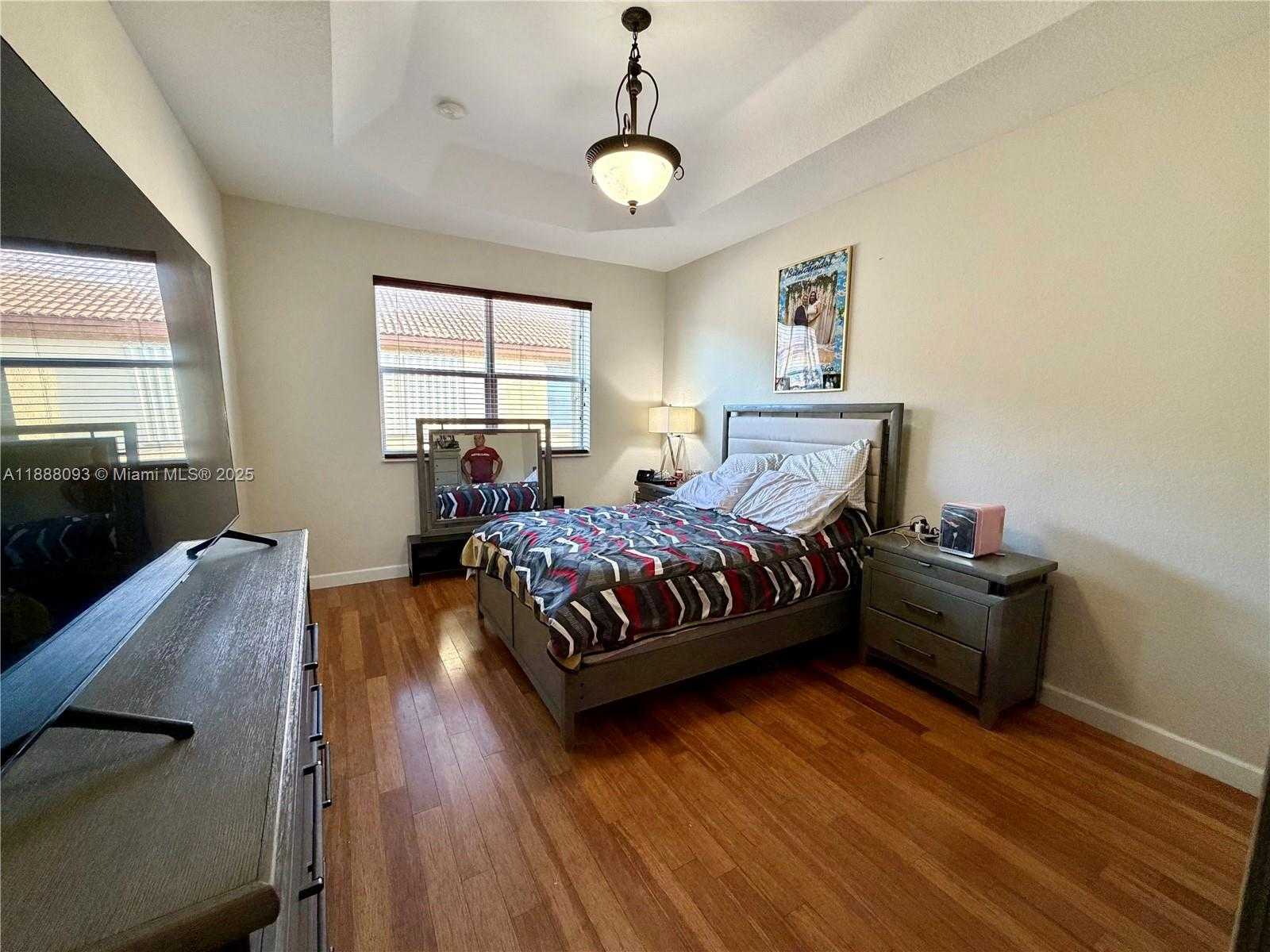 Small Image of 12951 SOUTH WEST 133RD ST, Miami Number 11