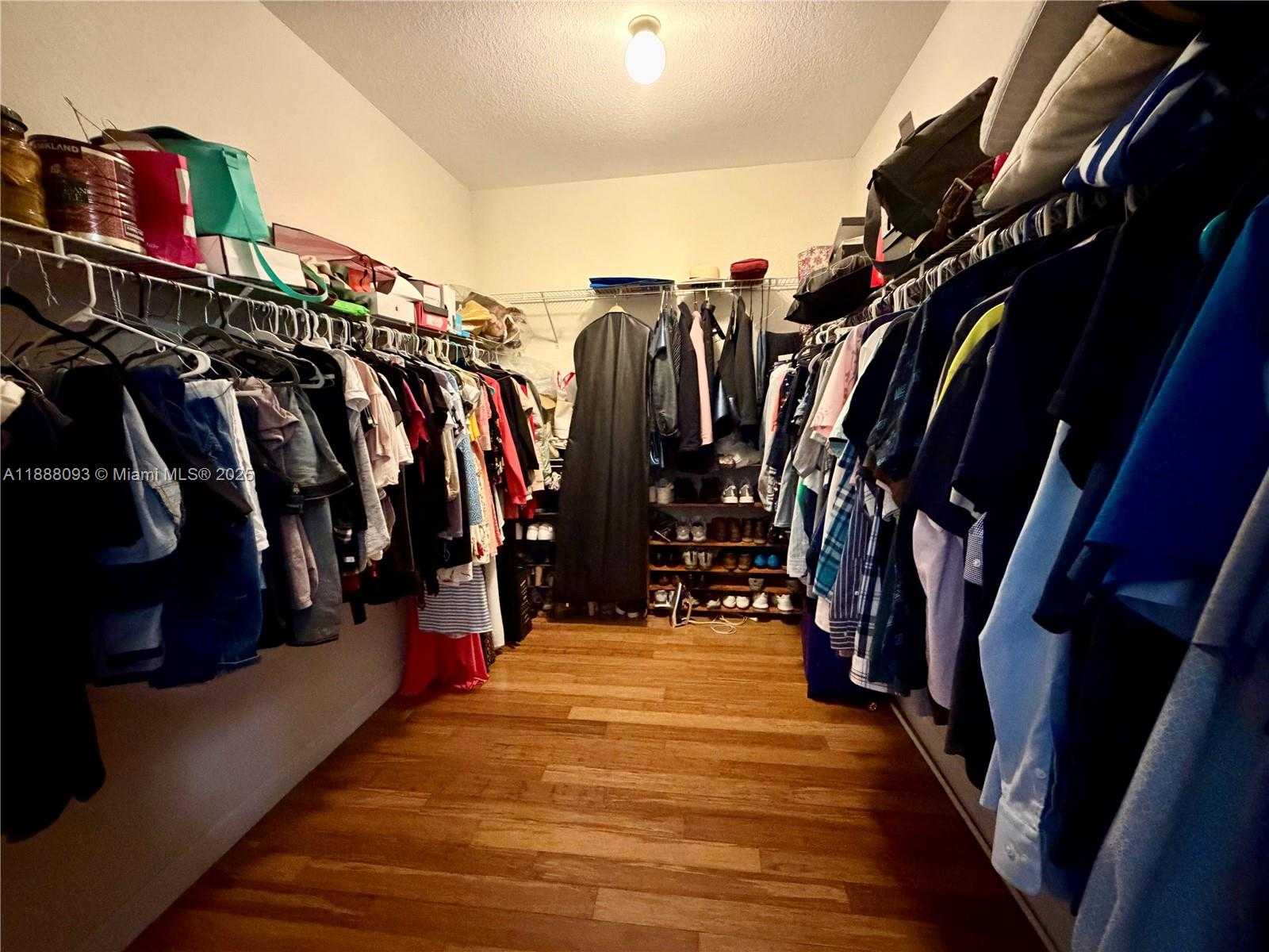 Small Image of 12951 SOUTH WEST 133RD ST, Miami Number 13