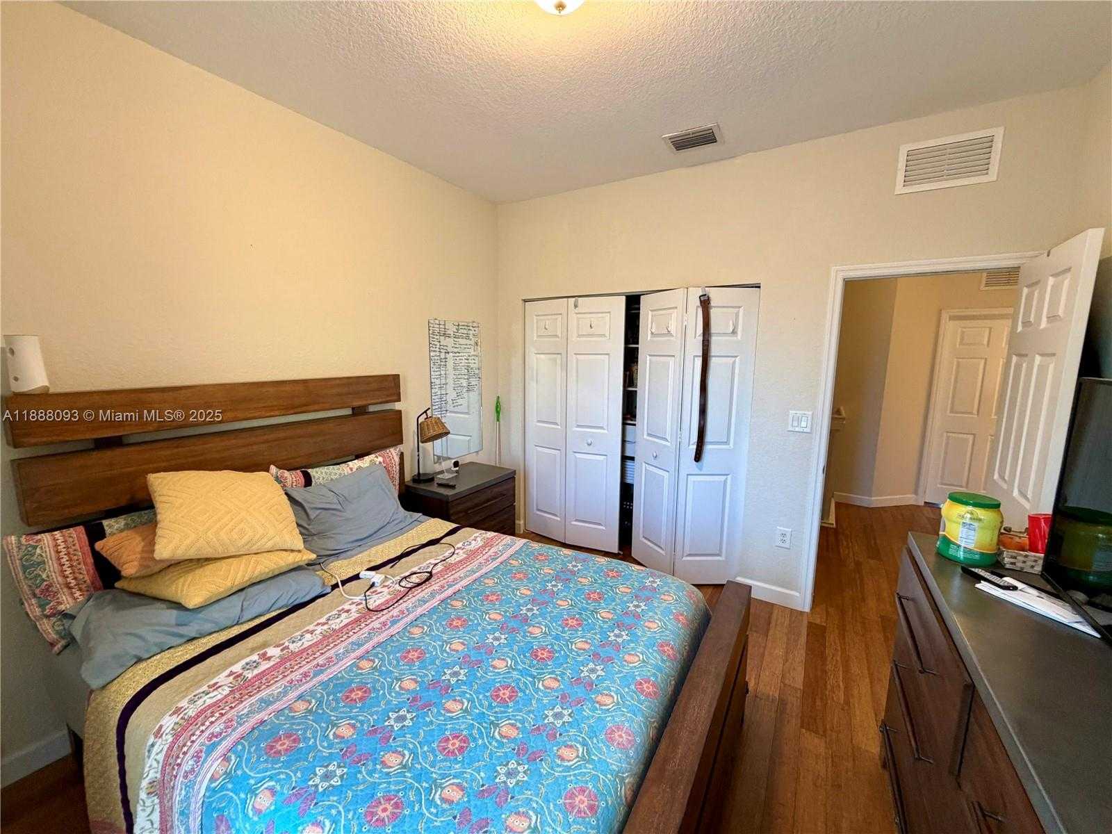 Small Image of 12951 SOUTH WEST 133RD ST, Miami Number 18